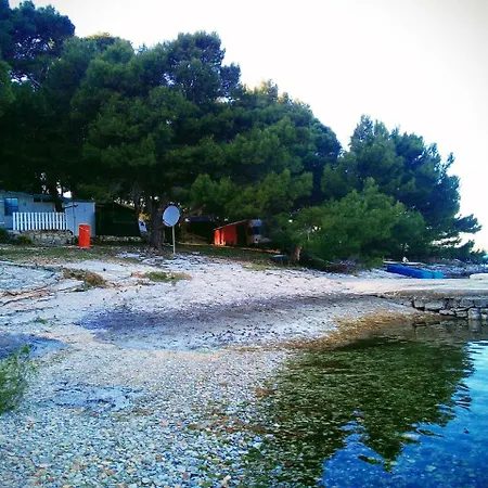 Strandhaus Tasalera Camping